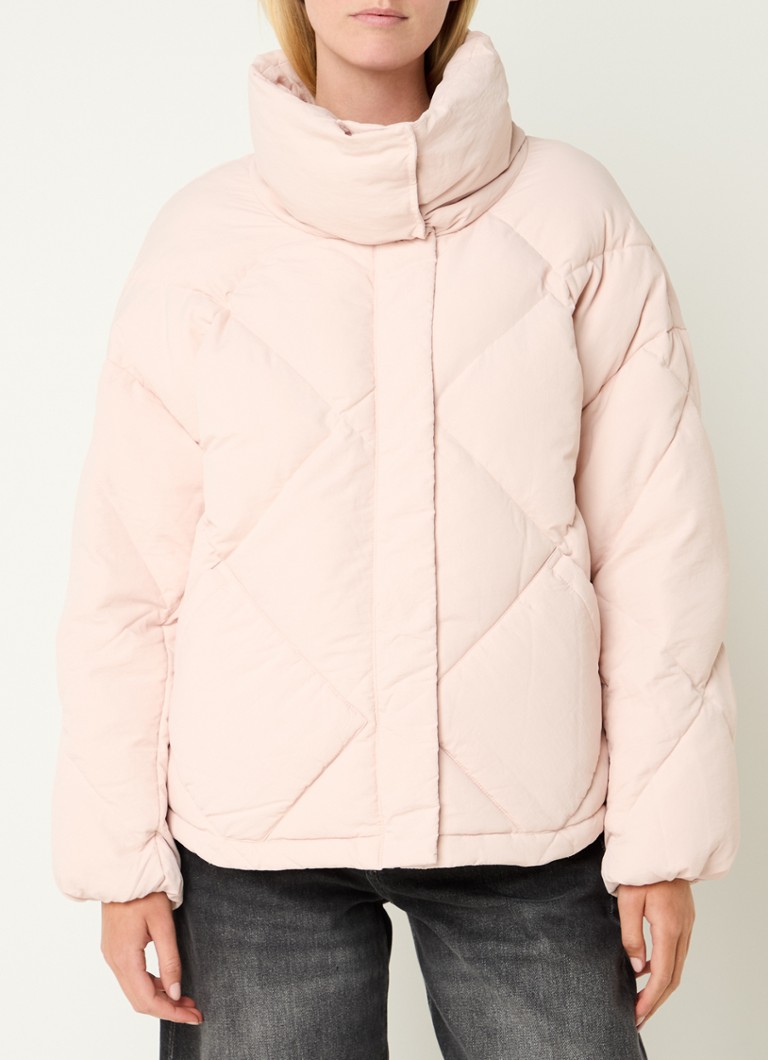 Benetton puffer jacket with down filling and quilt pattern
