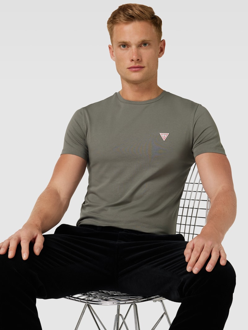 T-Shirt mit Label-Patch Modell 'JOE' in dunkelgrau