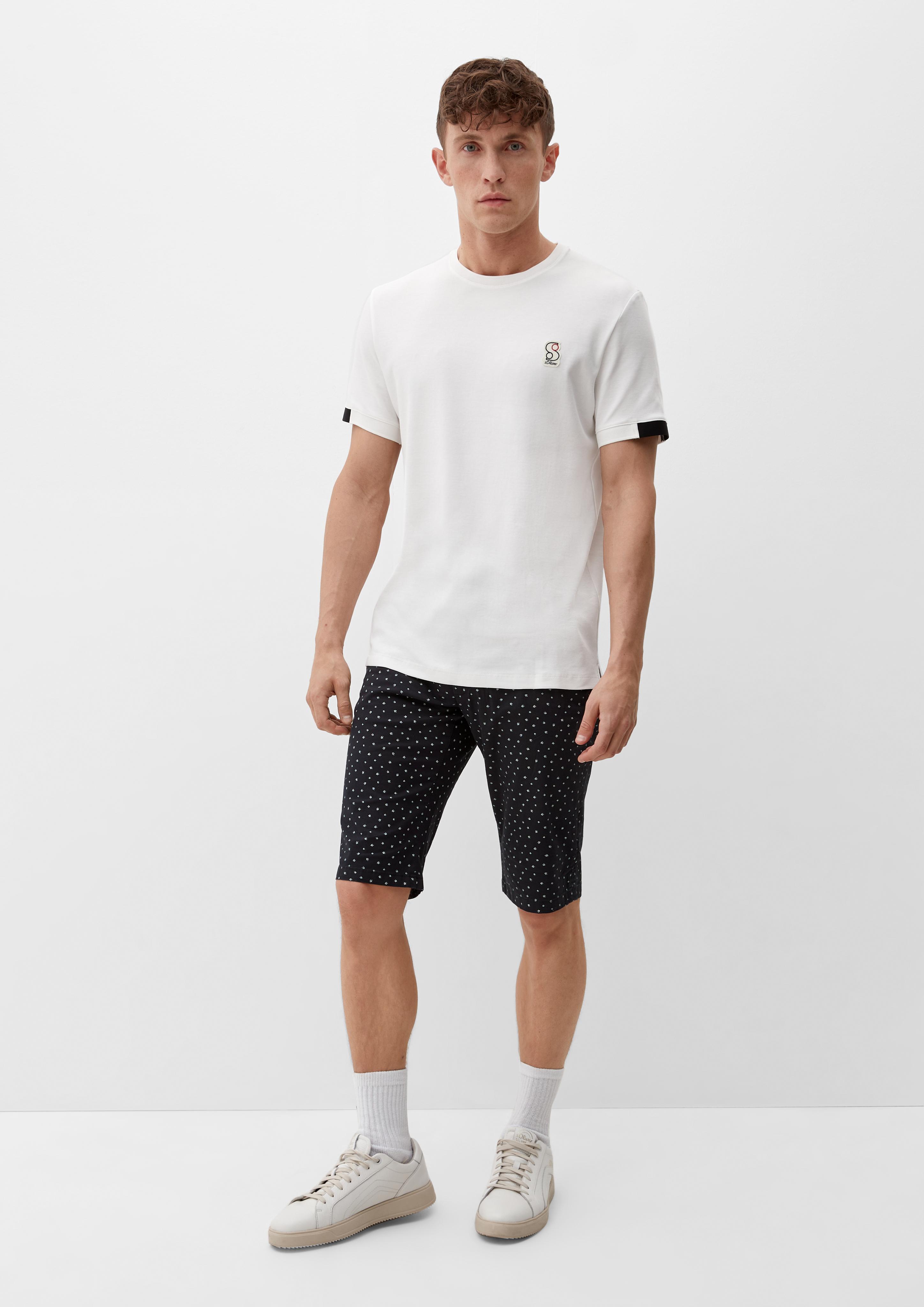 Slim: Bermuda mit Allover-Print  2128989-59A0