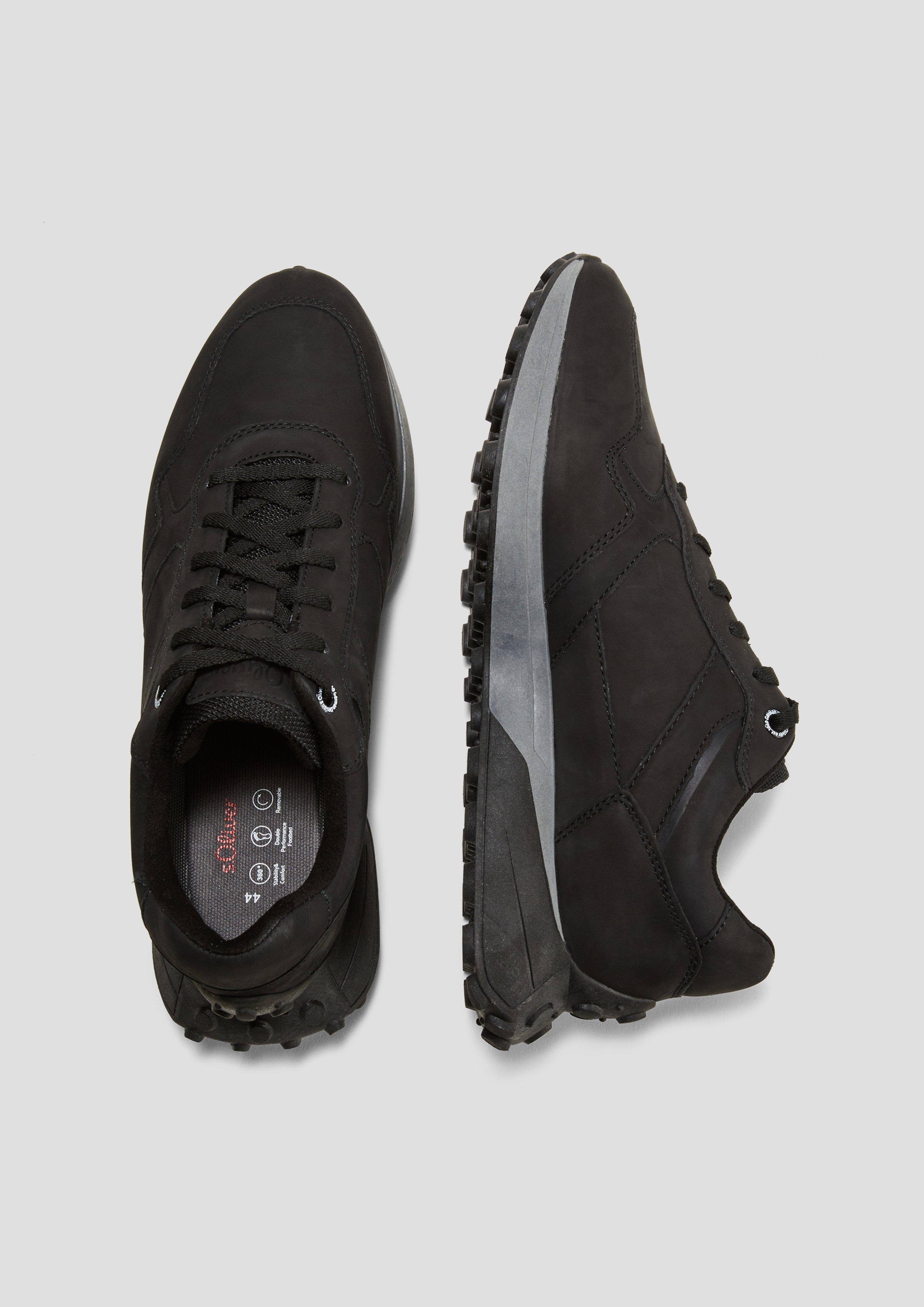 Sneaker aus Echtleder  6008188-001