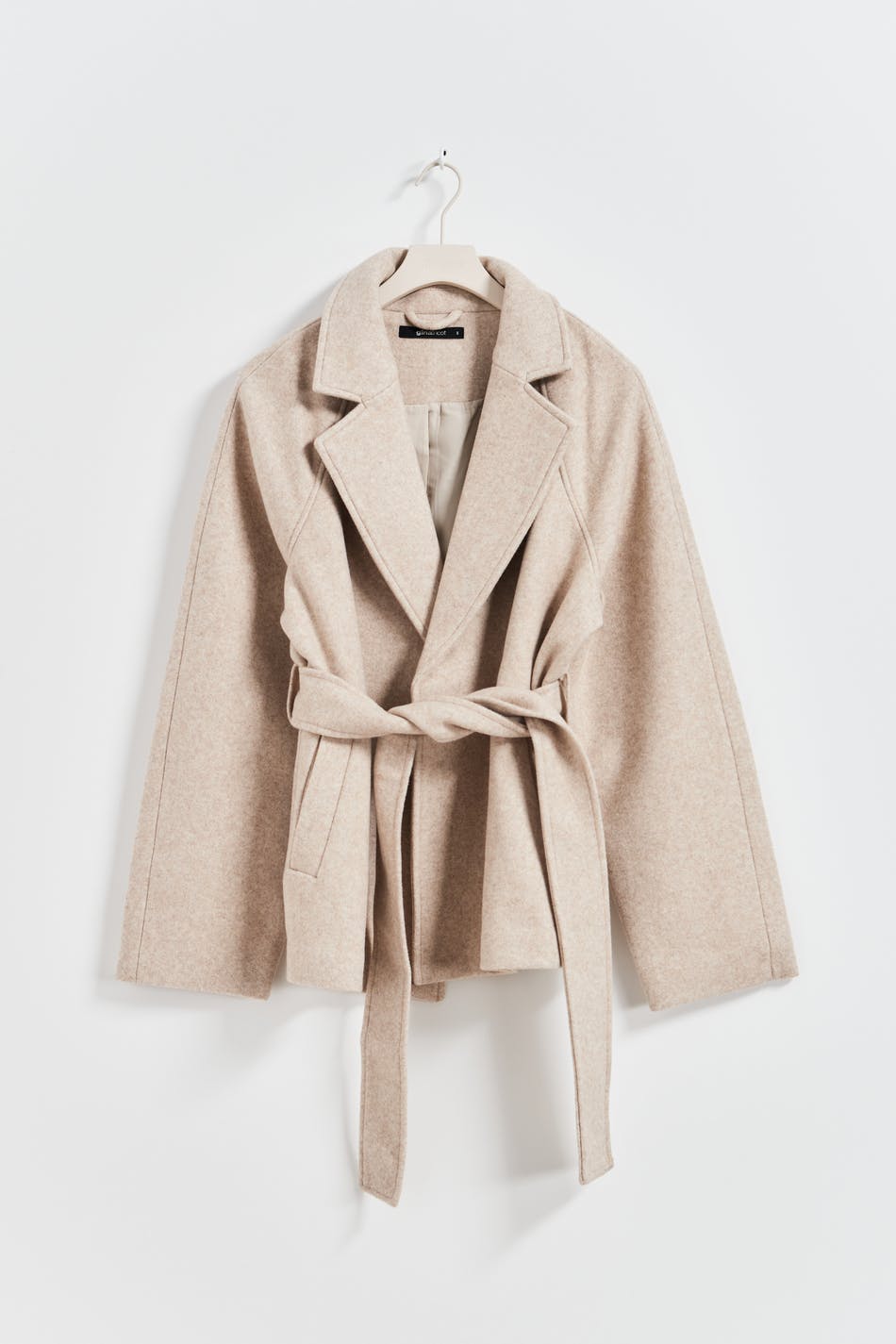 Belted short coat