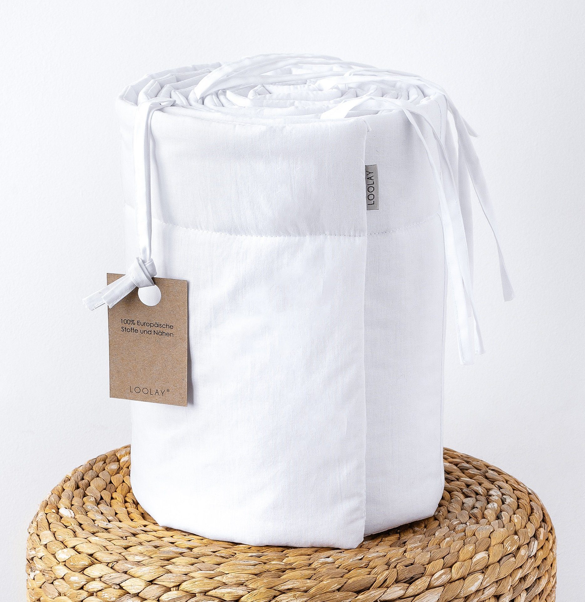 Loolay Bettnestchen WEIß BIO-Baumwolle Atmungsaktives Babybett BETTUMRANDUNG, (420, 360, 210, 180 x 30cm, LUX Babyausstatung Umrandung Kopfschutz Kantenschutz Bettschlange), LOOLAY® - 100% Europäische Stoffe und Kleinserien-Nähen!, Handmade!