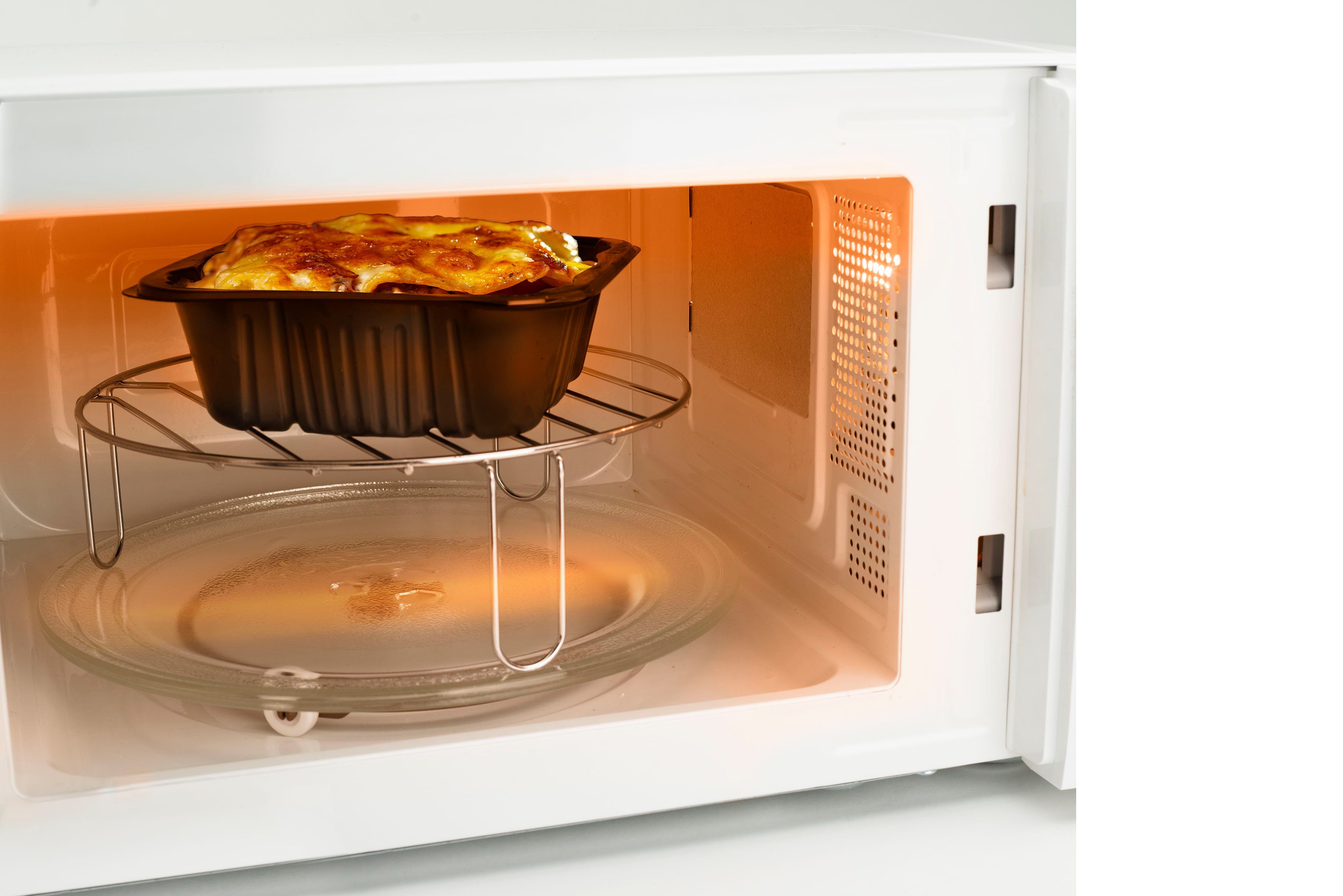 Black + Decker Mikrowelle BXMZ700E, Grill, Mikrowelle, 20 l