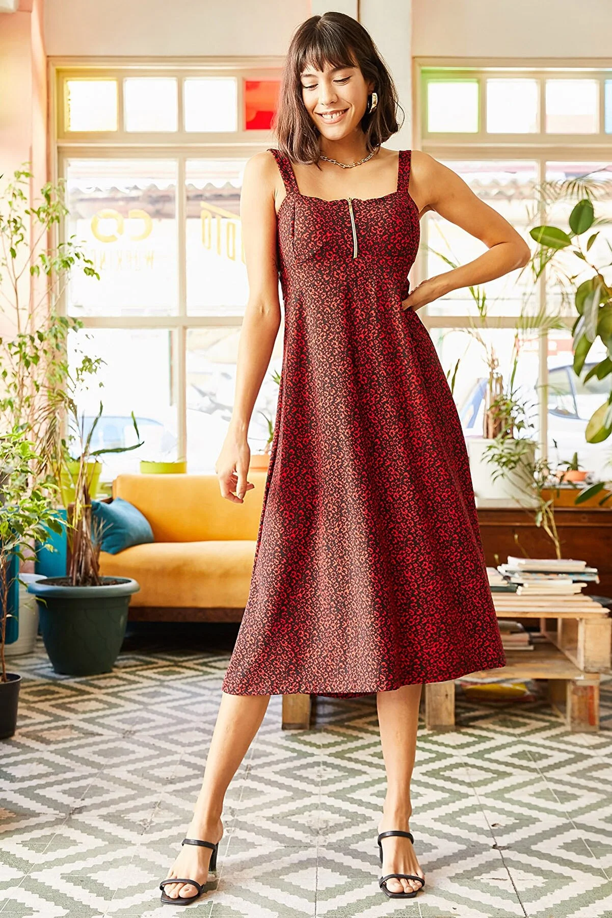Olalook  Rotes Damenkleid mit Reißverschluss und Muster ELB-19000615