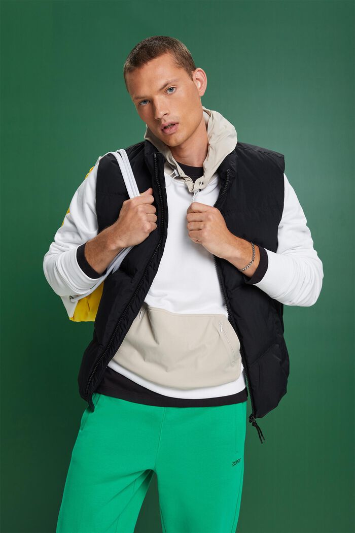 Nylon-Hoodie in abgenähtem Design