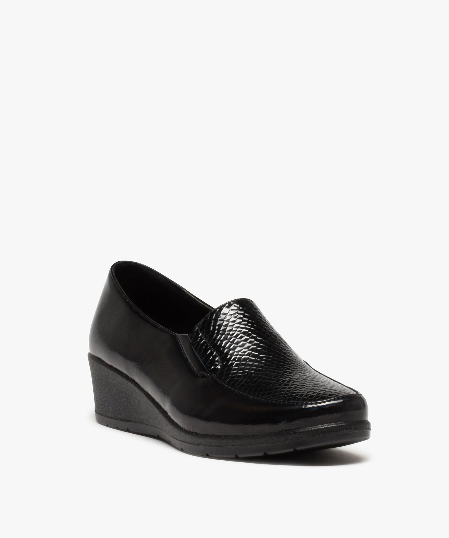 Mocassins femme confort et dessus vernis uni à talon compensé noir | GEMO