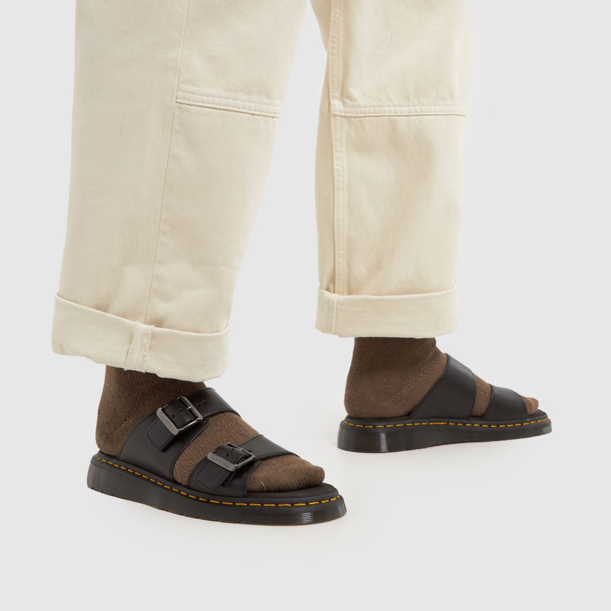 Dr Martens – Josef – Svarta sandaler