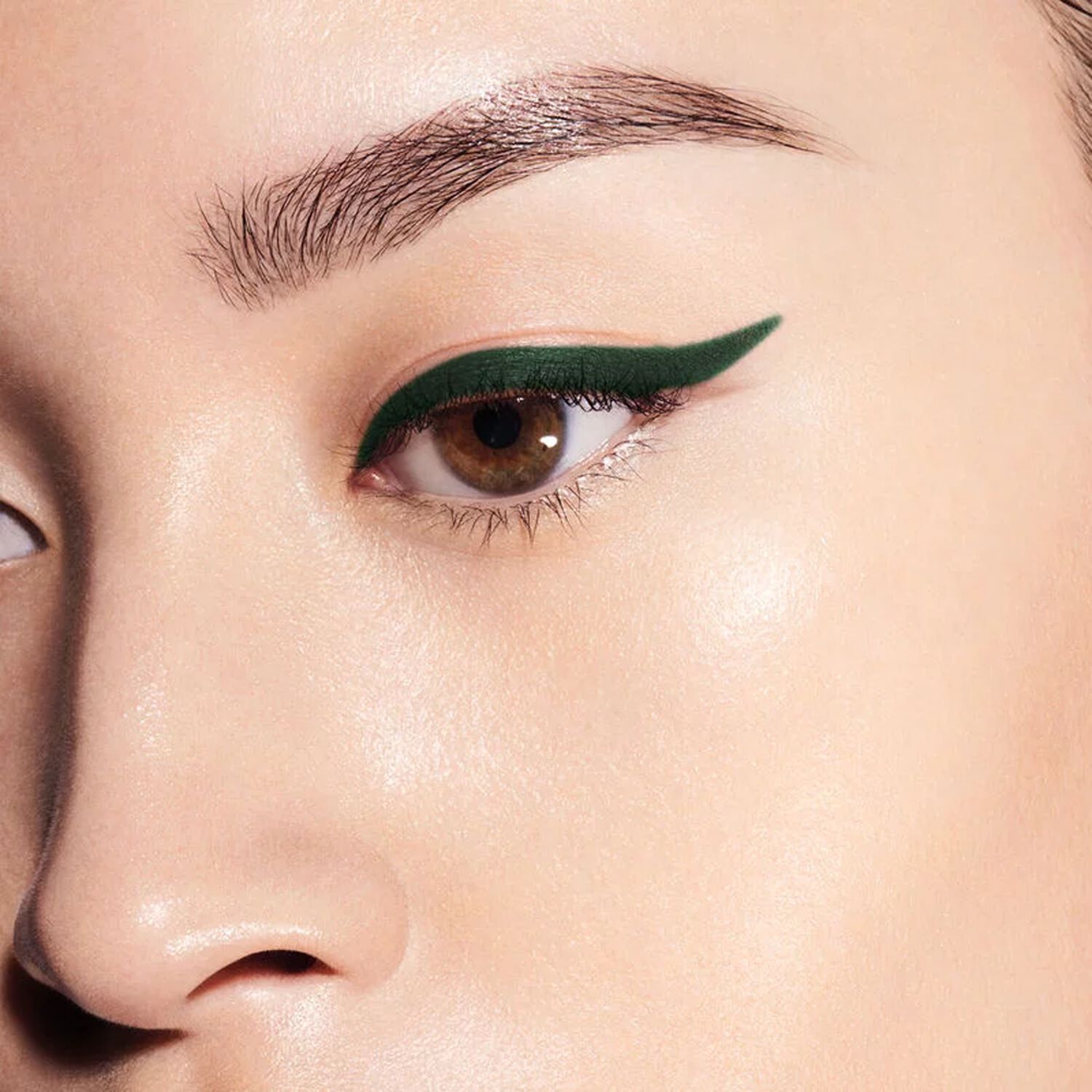 Shiseido Kajal InkArtist Ombre, Liner, Sourcil