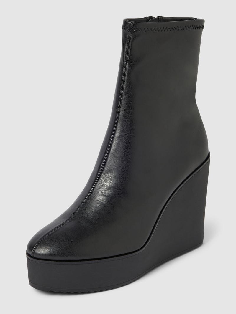 Stiefeletten mit Keilabsatz Modell 'JASSY' in schwarz