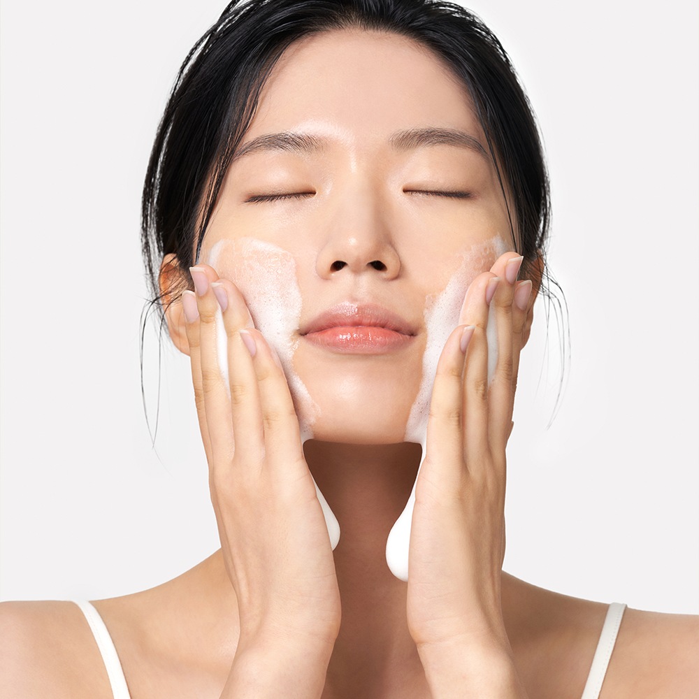 PURITO Clear Code Superfruit Cleanser