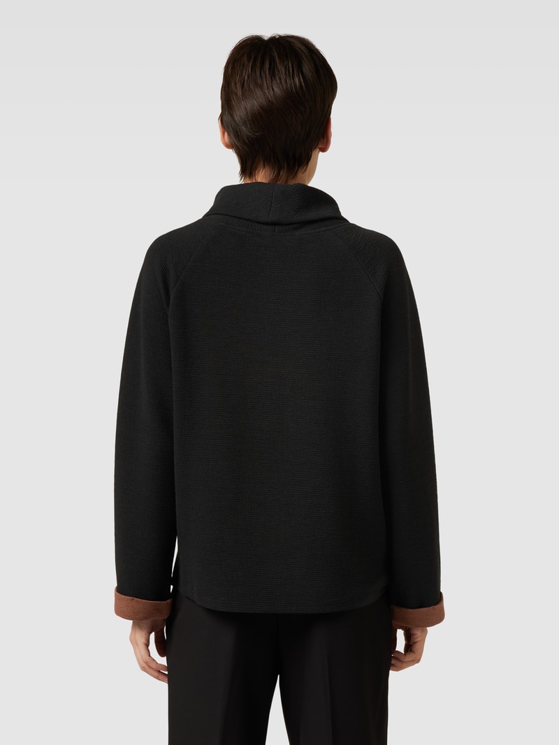 Pullover mit Ziersteinbesatz in schwarz