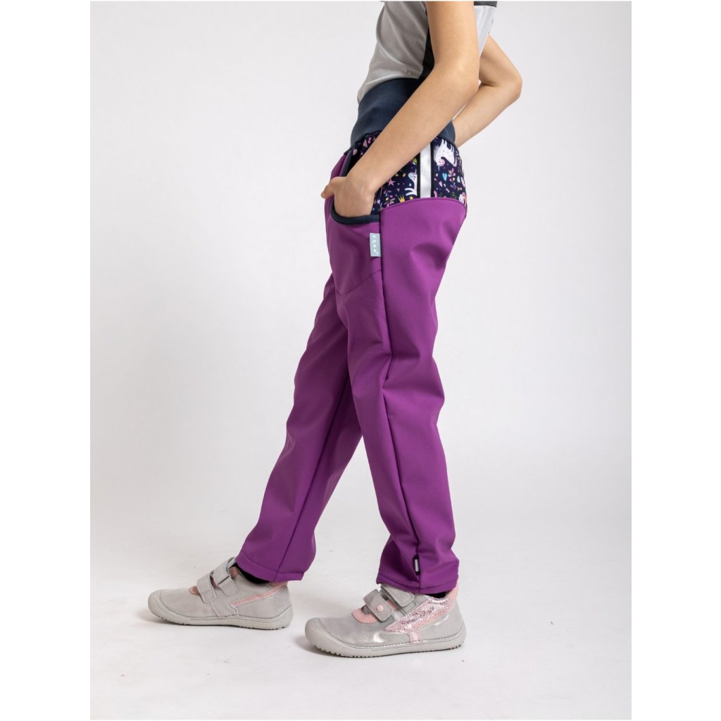 Unuo Kinder-Softshellhose mit Fleece Basic Einhörner Brombeere