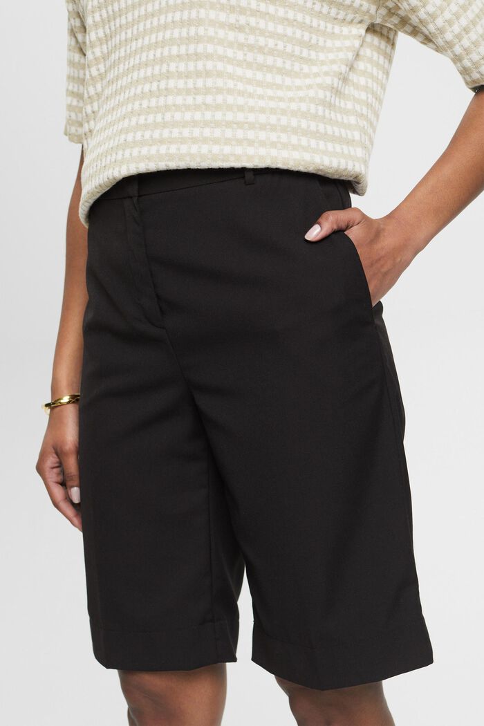 Bermudashorts mit hohem Bund