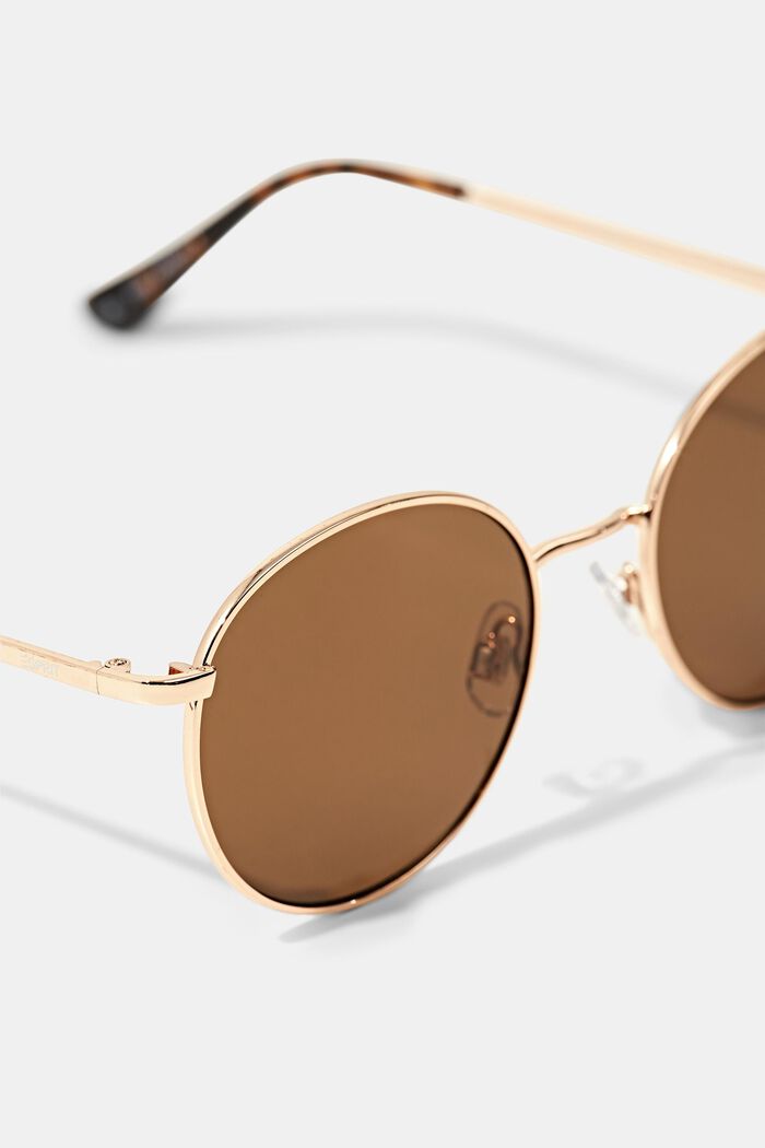 Sonnenbrille mit Metallgestell