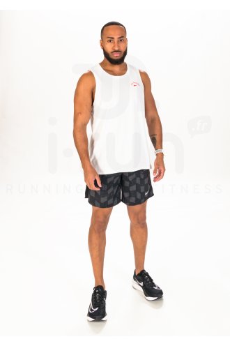 Nike Challenger M