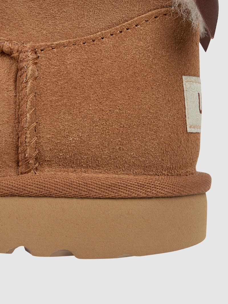 Stiefel mit Schleifen-Details Modell 'BAILEY' in camel