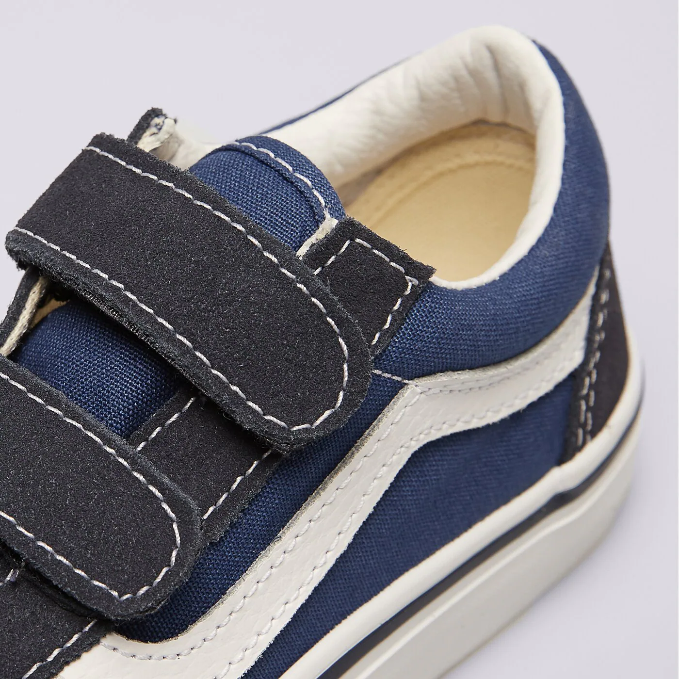 VANS UY OLD SKOOL V Dunkelblau