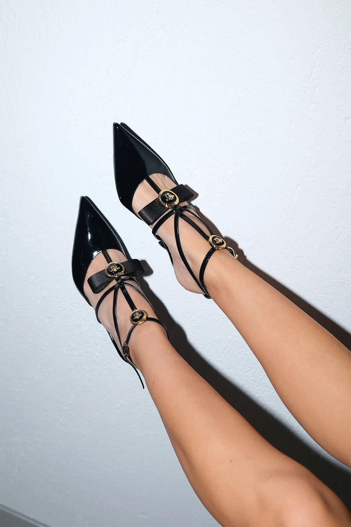 LuviShoes  GRADO Damen-Schuhe mit Absatz aus schwarzem Lackleder
