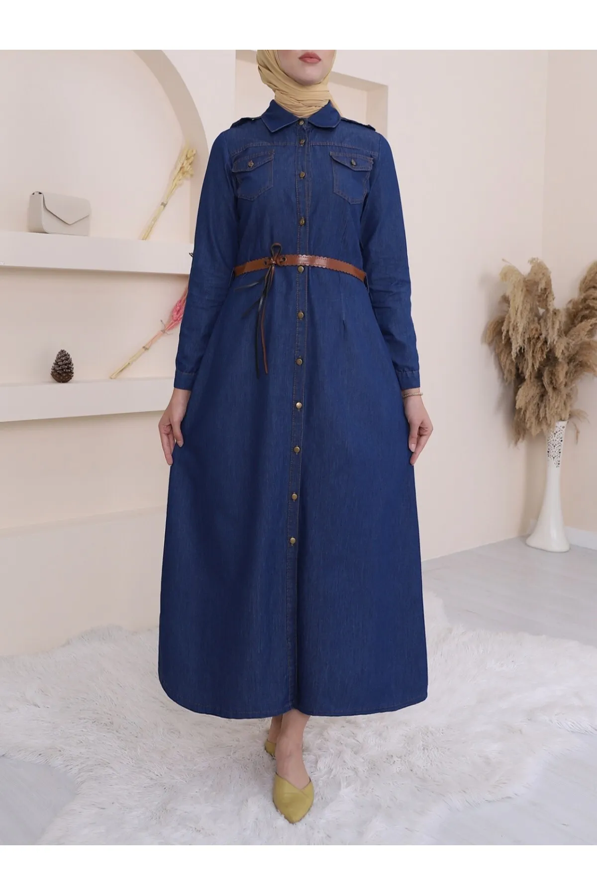 Modamorfo  Geknöpftes Jeanskleid mit Gürtel