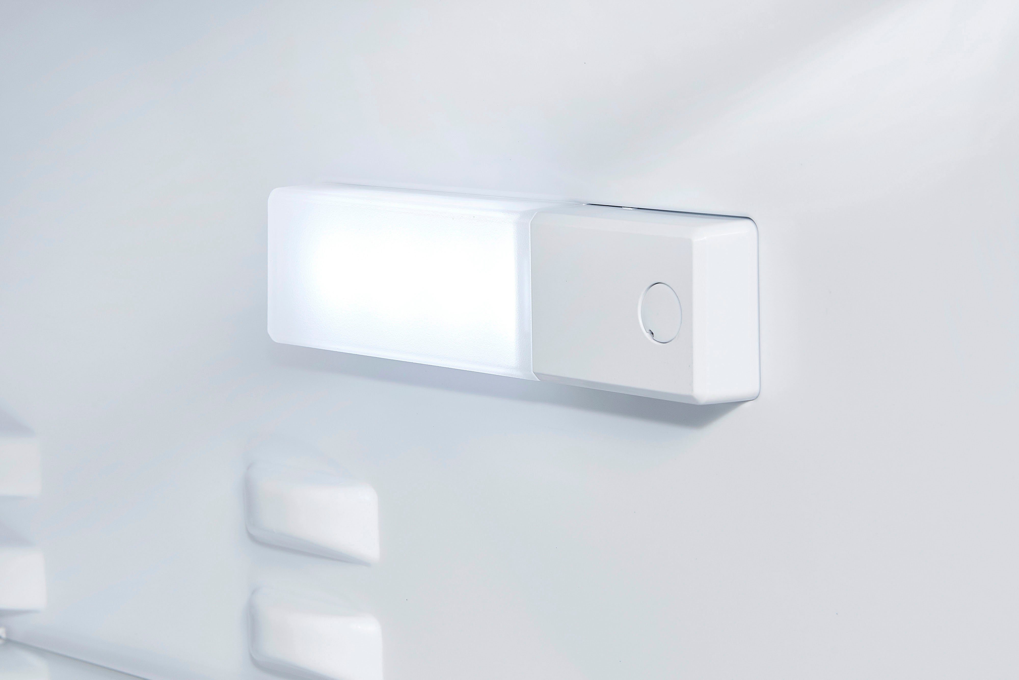 exquisit Einbaukühlschrank UKS140-V-FE-010D, 81,8 cm hoch, 59,5 cm breit