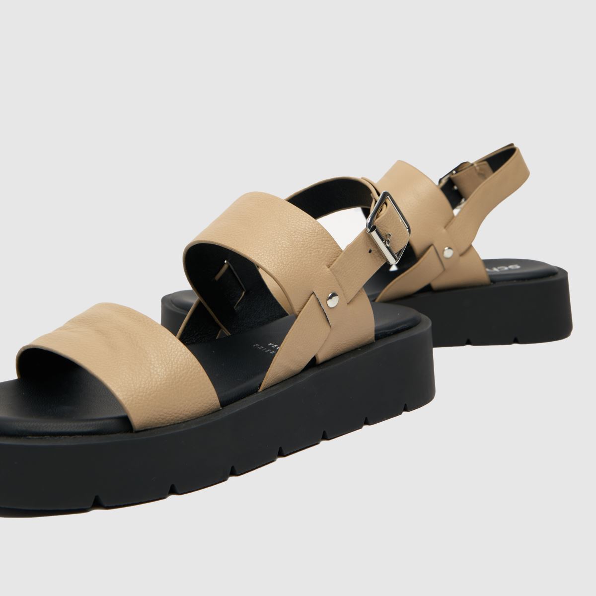 Masivní sandály Shoe Tayla v přírodní barvě