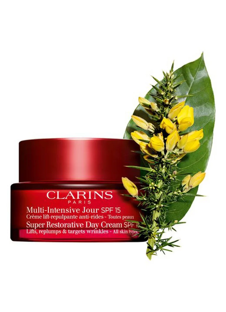 Clarins Super Restorative Day Cream SPF 15 visiem ādas tipiem - dienas krēms