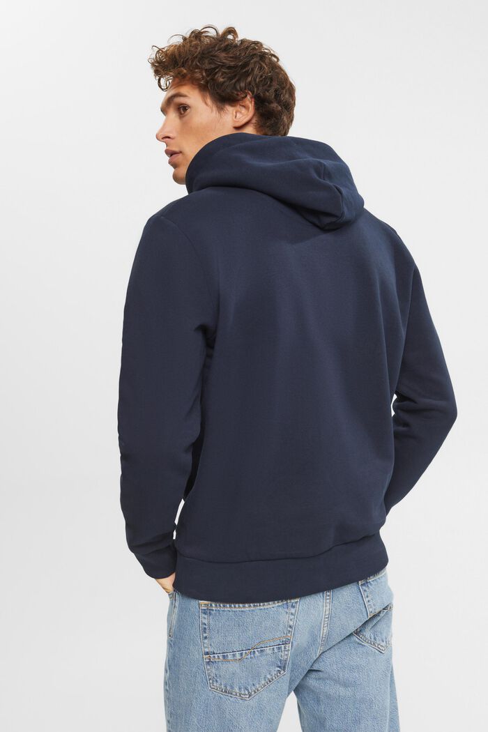 Recycelt: Hoodie mit Logo-Stickerei
