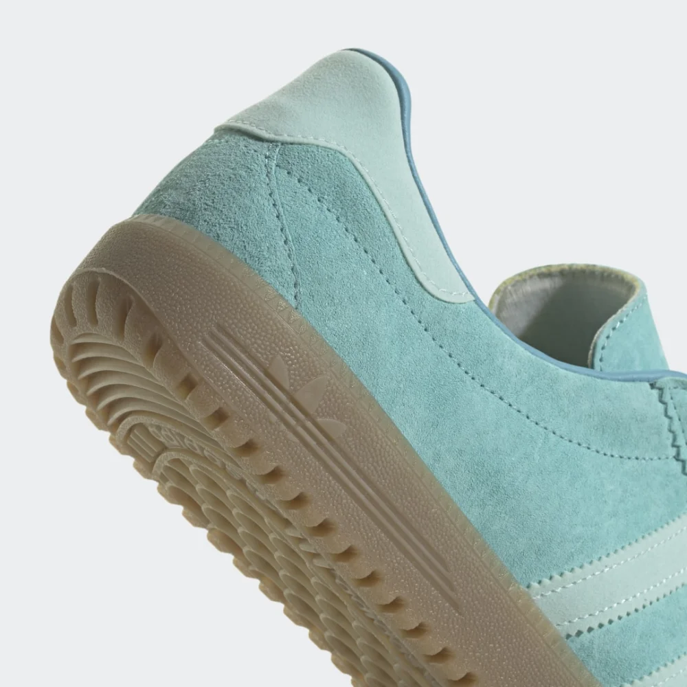 adidas Bermuda GY7387 / grün