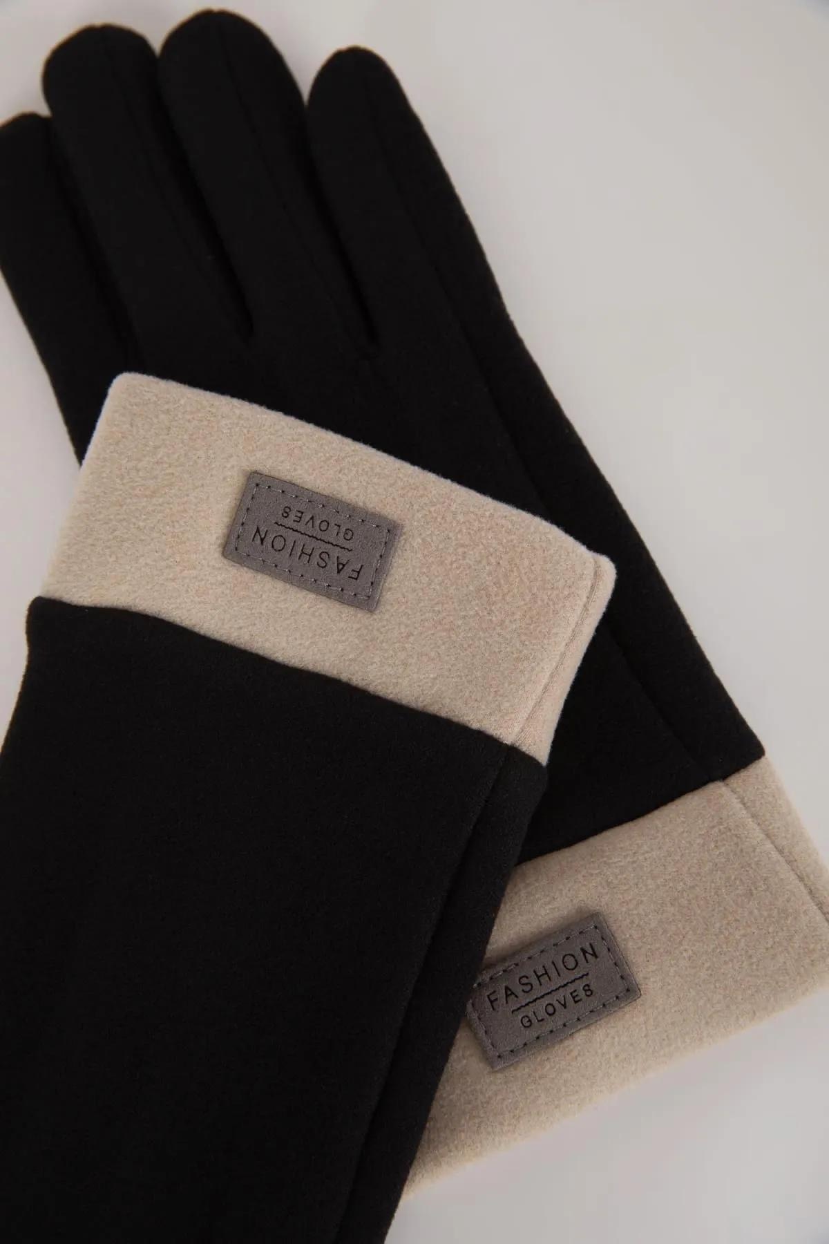 DeFacto  Damenhandschuhe - Modell Y1727az23wn