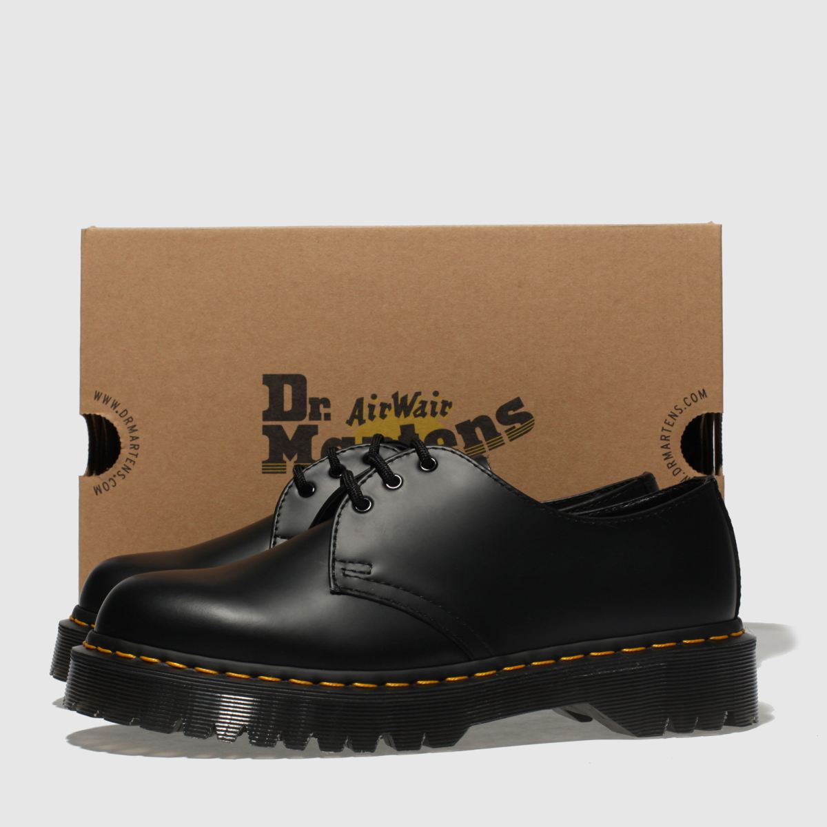 Dr. Martens 1461 Bex lapos talpú cipő fekete színben