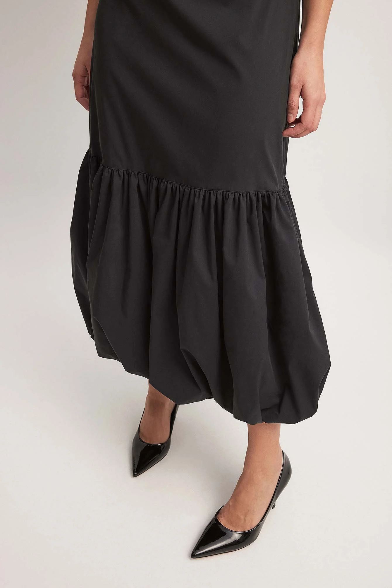 Ärmelloses Midi-Kleid