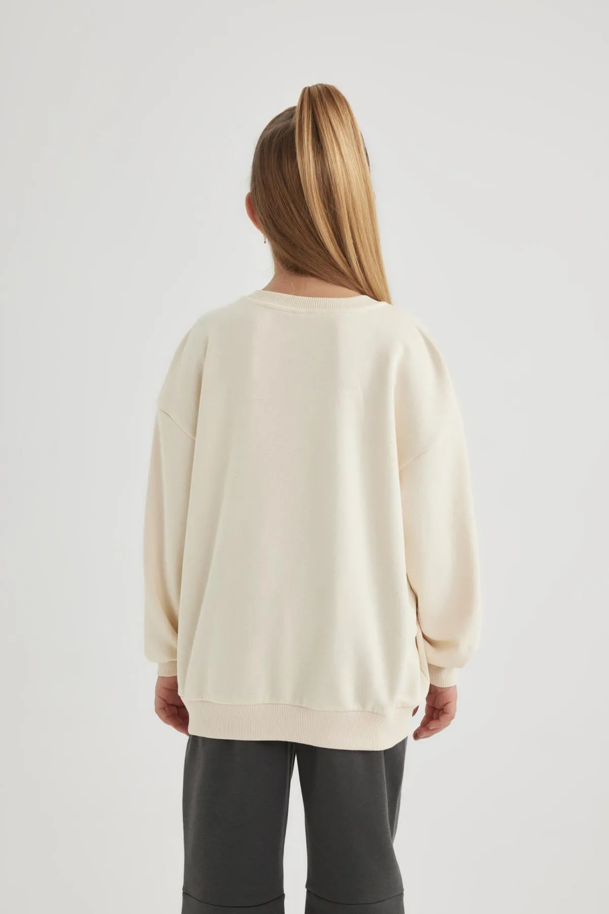 DeFacto  Bedrucktes Sweatshirt mit Rundhalsausschnitt und Relaxed Fit für Mädchen B4673a823wn