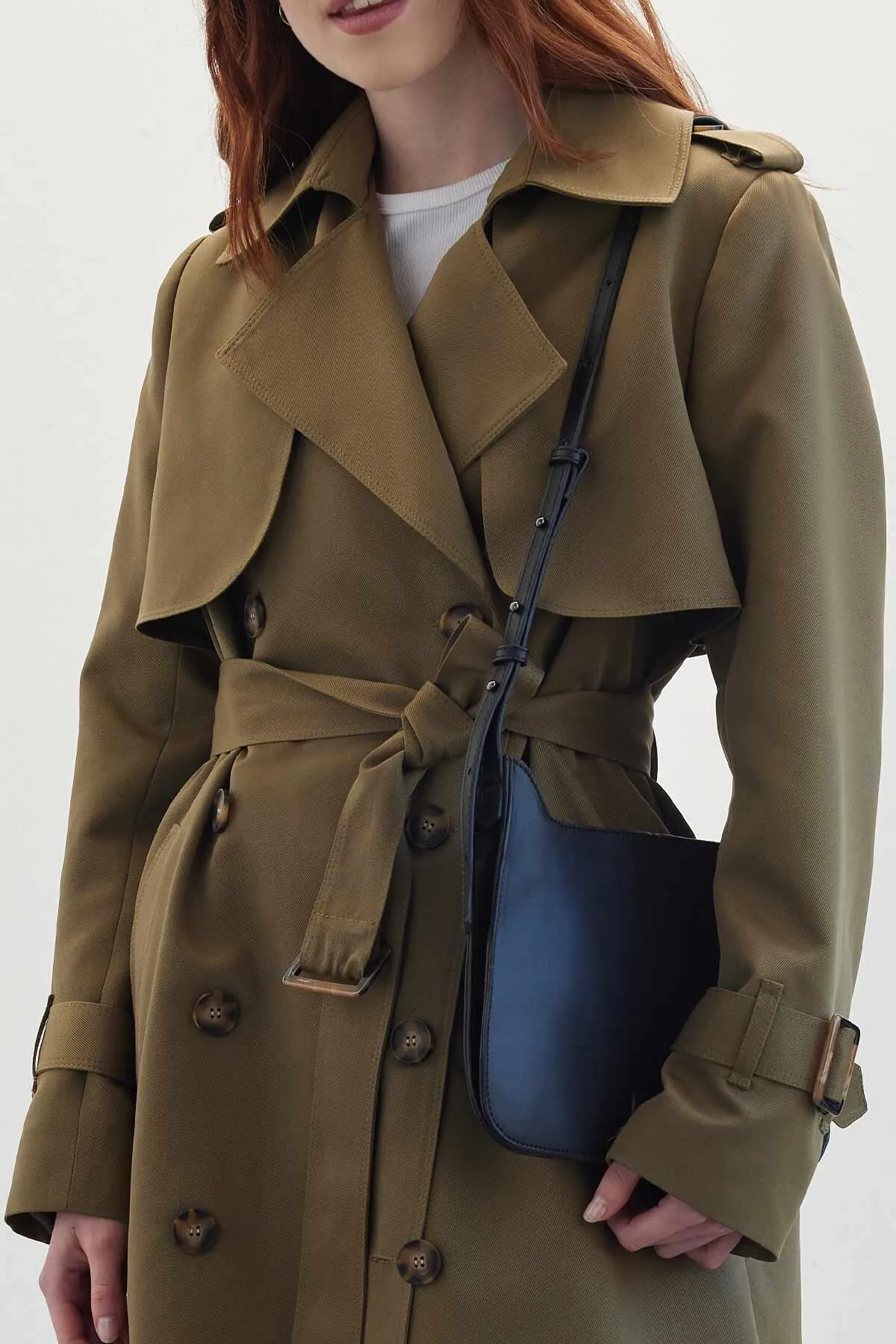 Manuka  Zweireihiger klassischer Trenchcoat in Khaki