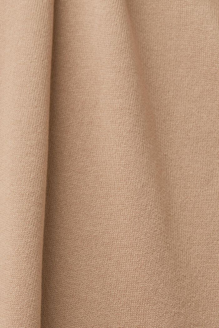 Knielanges Strickkleid
