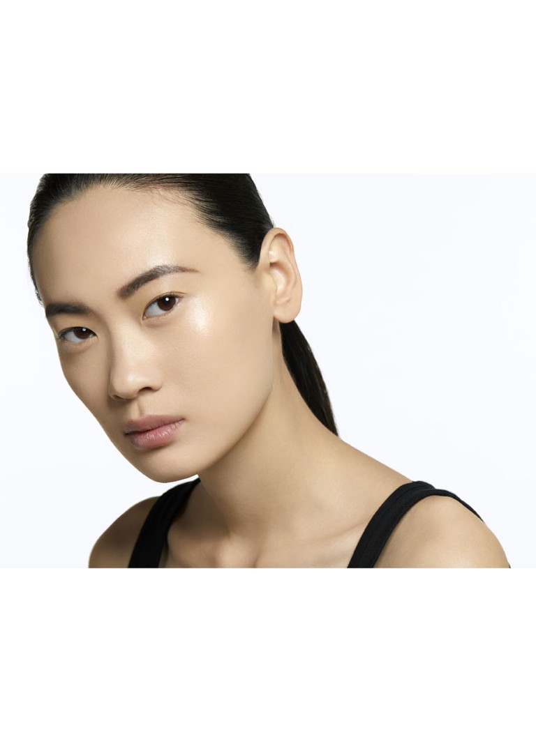 Yves Saint Laurent Touche Esclat Le Teint Foundation