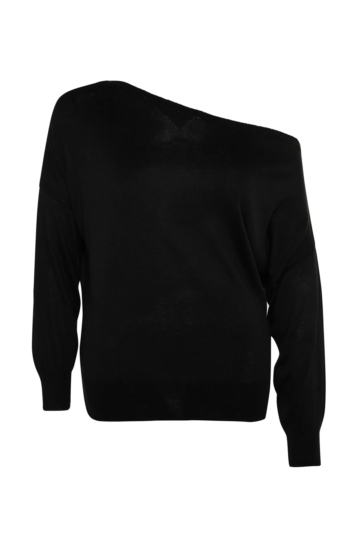 Trendyol Curve  Schwarzer Strickpullover mit U-Boot-Ausschnitt