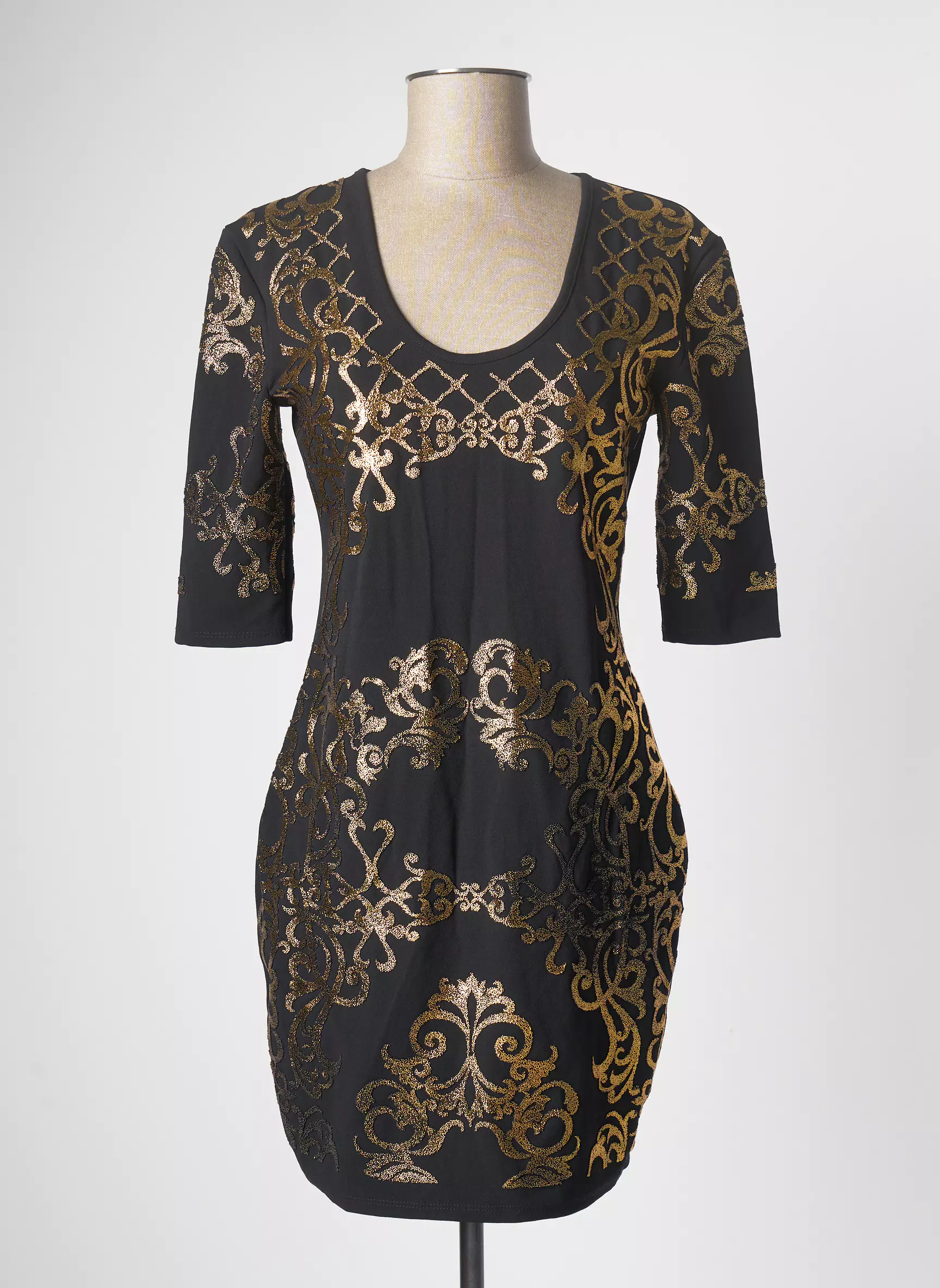 Astrid Black Label Robes Courtes Femme couleur noir