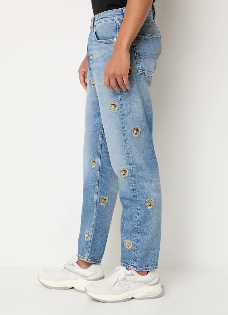 Zožene kavbojke Tommy Hilfiger Isaac z vezenim logotipom
