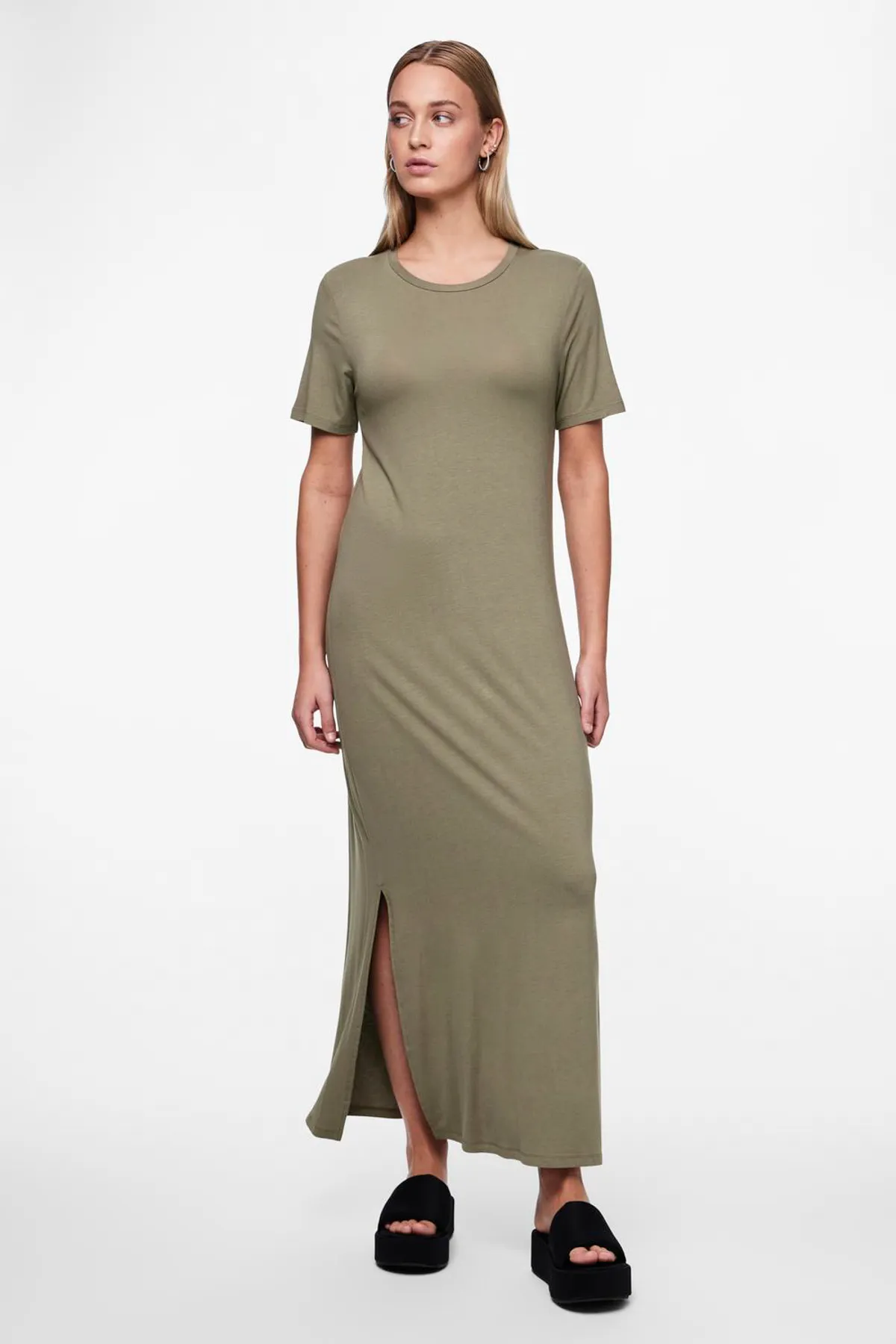 PIECES  PCSOFIA SS T-SHIRT MAXI KLEID NOOS BC