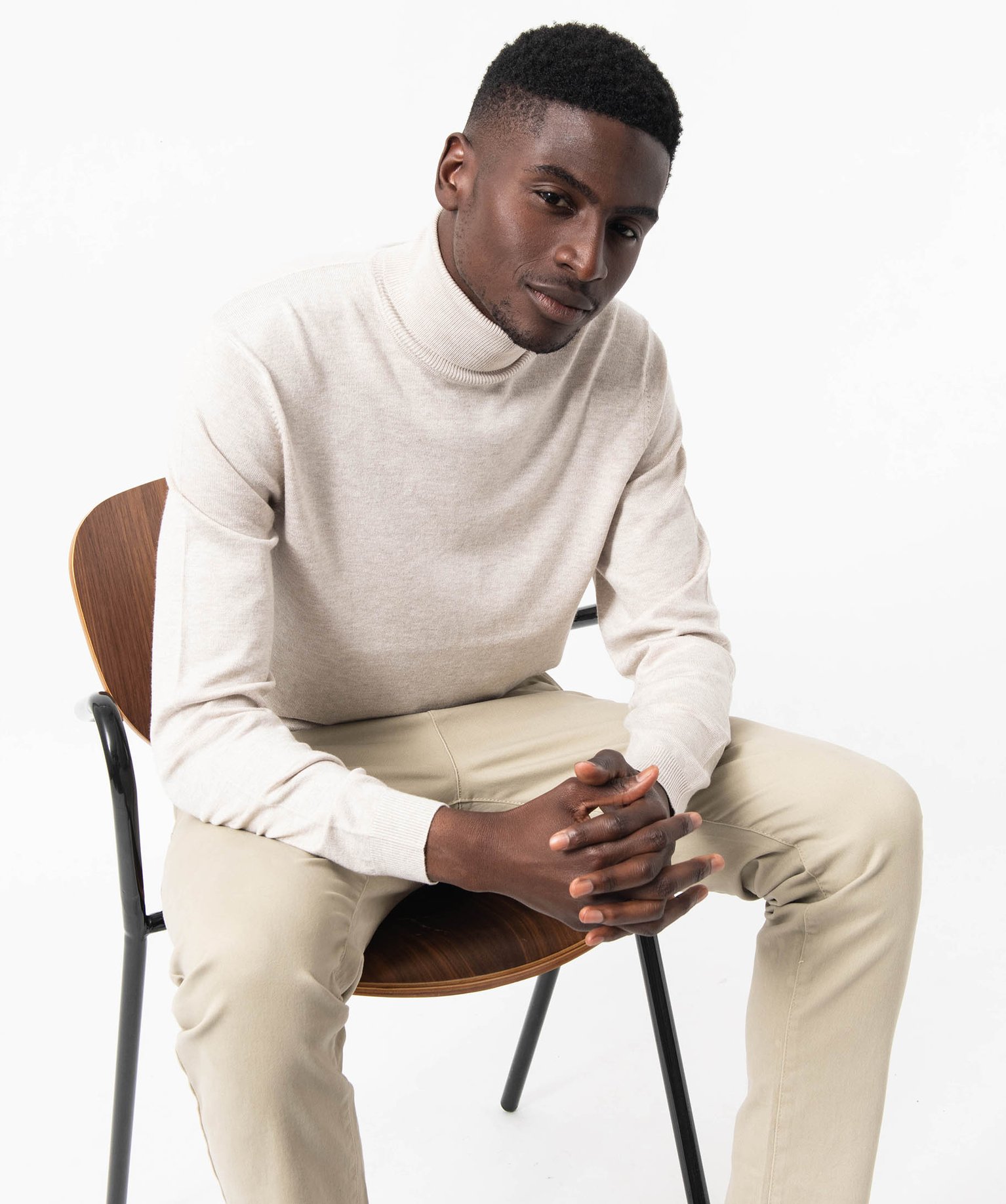 Pull à col roulé en maille fine homme ecru | GEMO