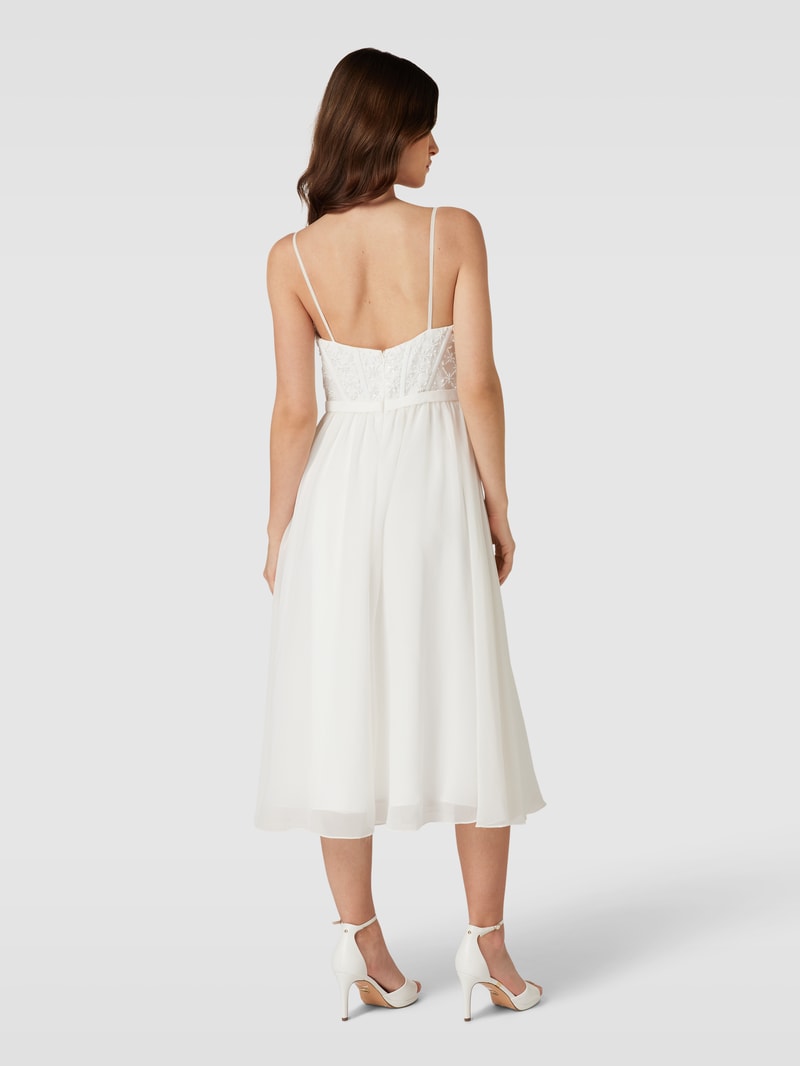 Brautkleid mit Herz-Ausschnitt in offwhite