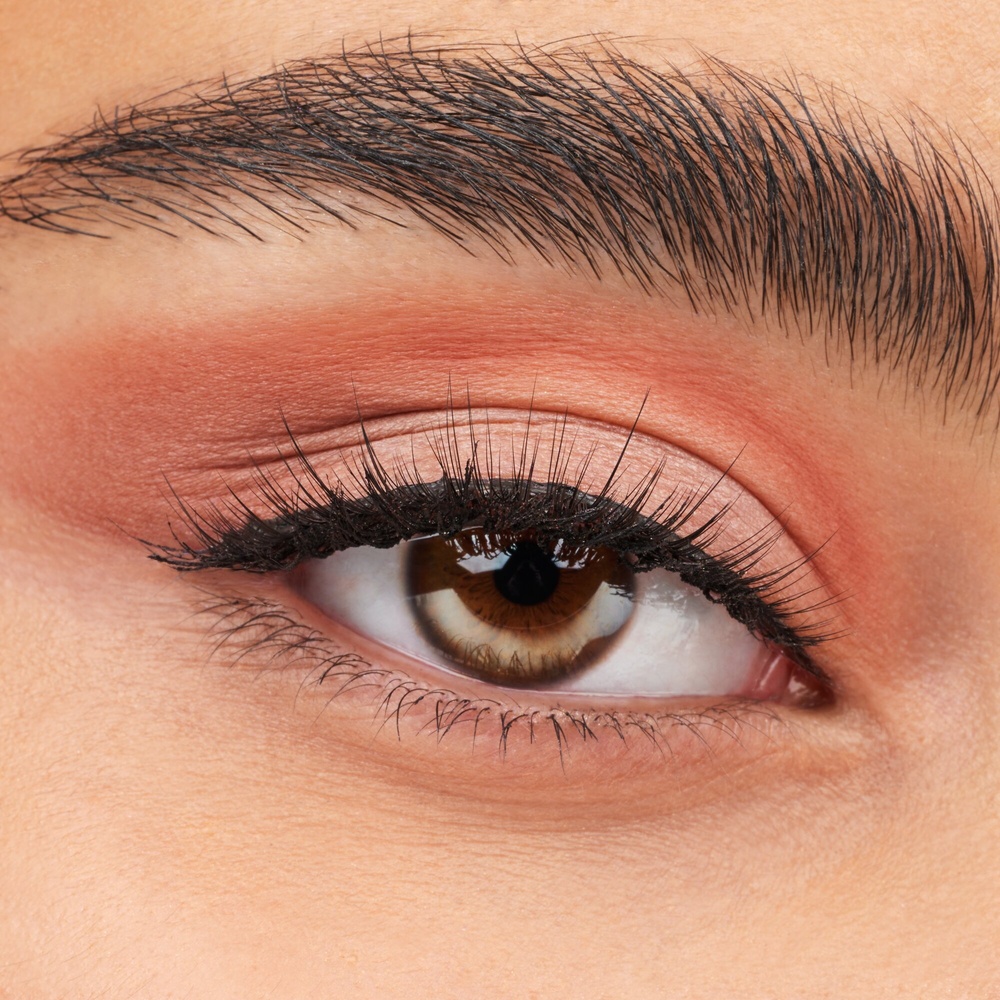 essence Light as a feather 3D faux mink lashes faux cils 01 Light up your life Faux Cils