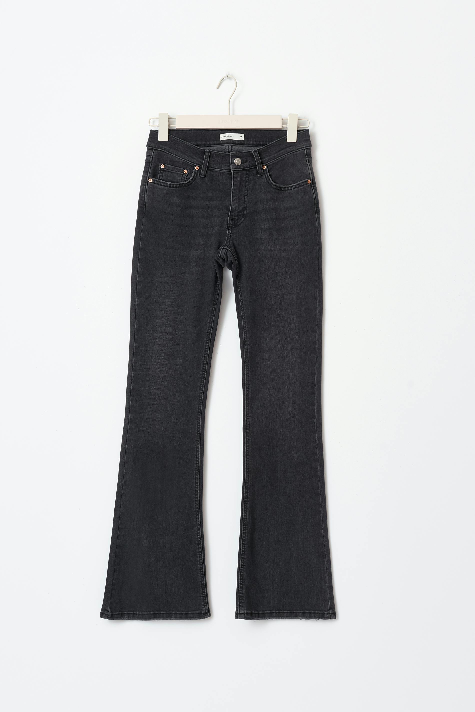 Low waist bootcut jeans