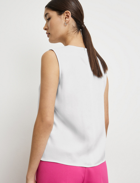 Ärmellose Bluse mit Falten-Detail