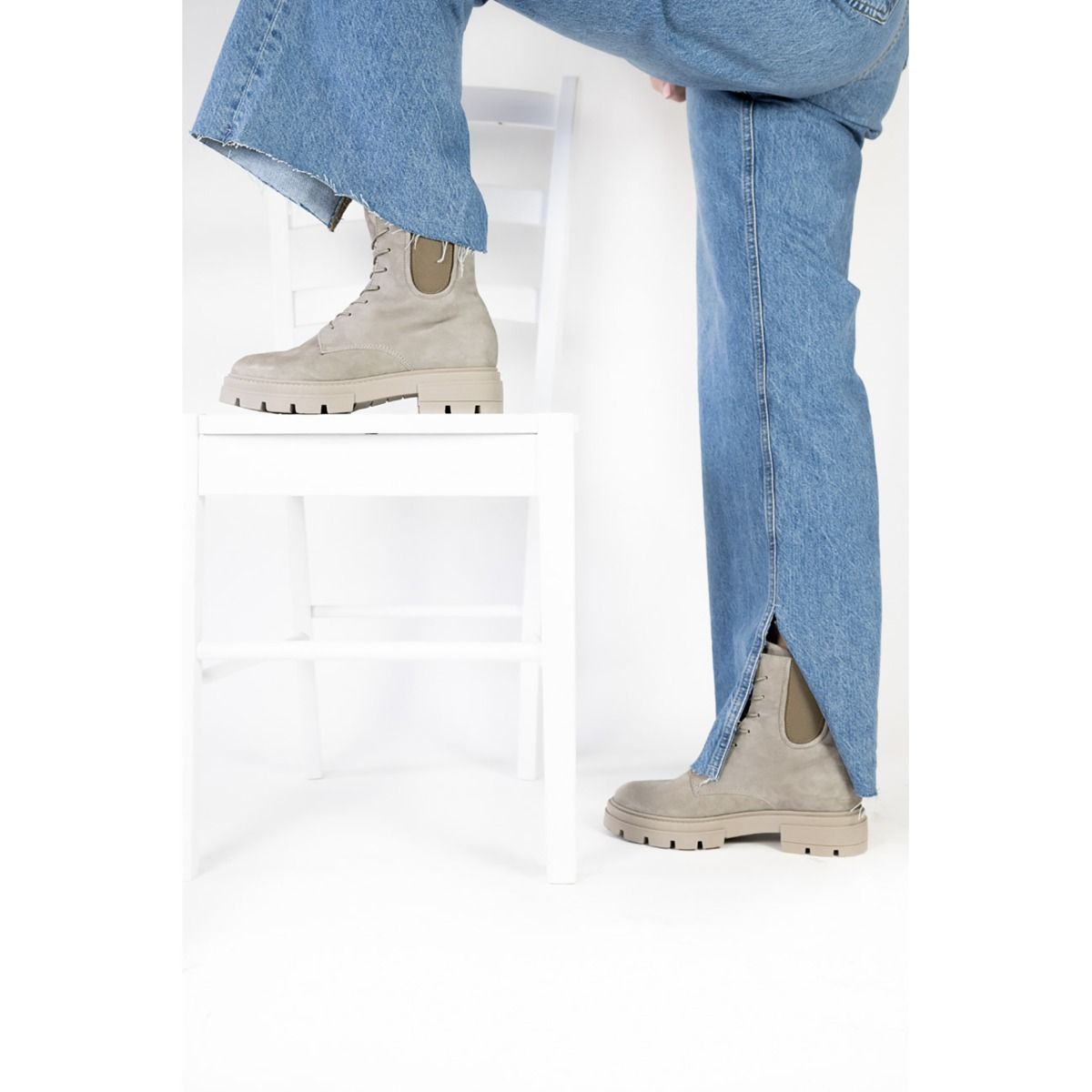 MJUS  M79209 BEATRIX  - Gris clair