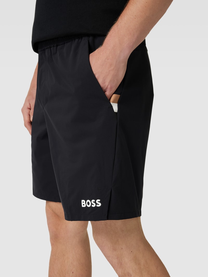 Shorts mit Label-Print in schwarz
