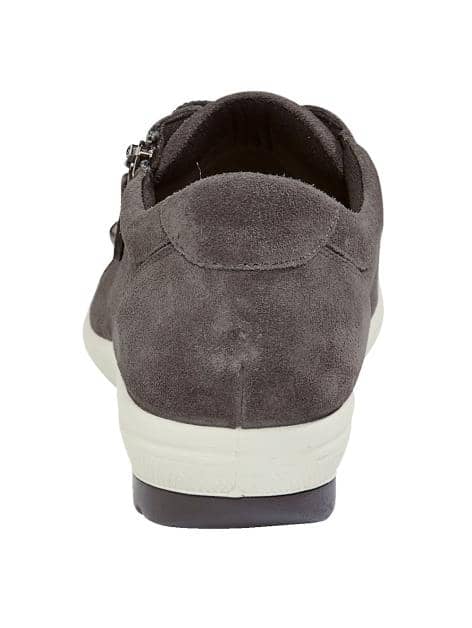 Schnürschuh