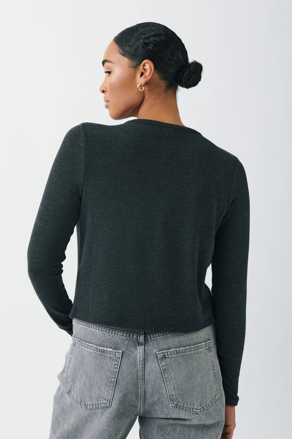 One button cardigan