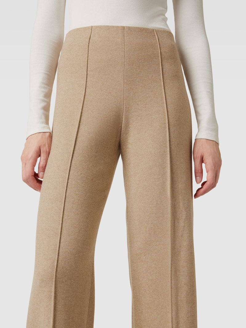 Stoffhose mit fixierter Bügelfalte Modell 'ELAINE' in beige