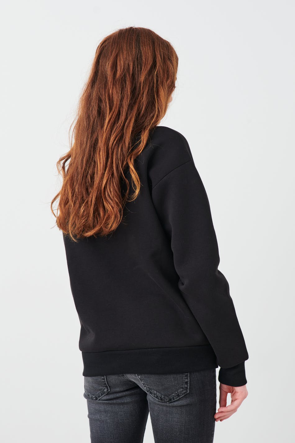 Y basic sweater